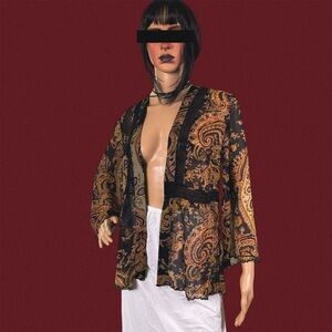 Sheer paisley print kimono with lace trim